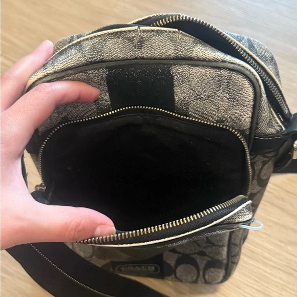 Coach Black and Gray Messenger Bag - Picture 6 of 7